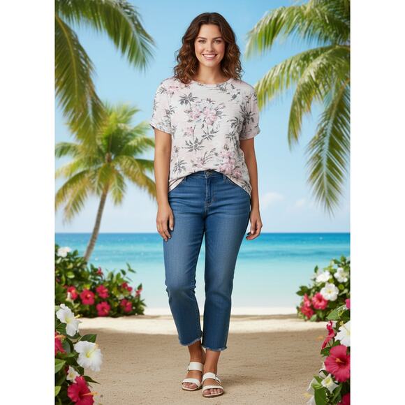 Torrid Womens M (00) Tropical Coastal Resortwear Bloomcore Floral Palm Print Tee - Picture 2 of 9